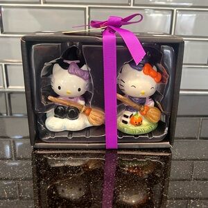 Hello Kitty Halloween Salt and Pepper Shaker